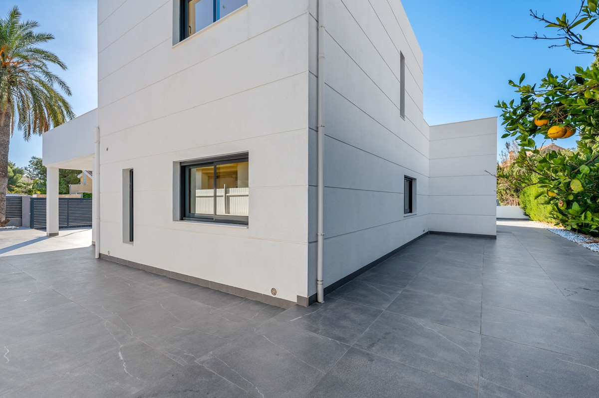 4 Bed Townhouse for sale in Campoamor Costa Blanca, Alicante, Spain