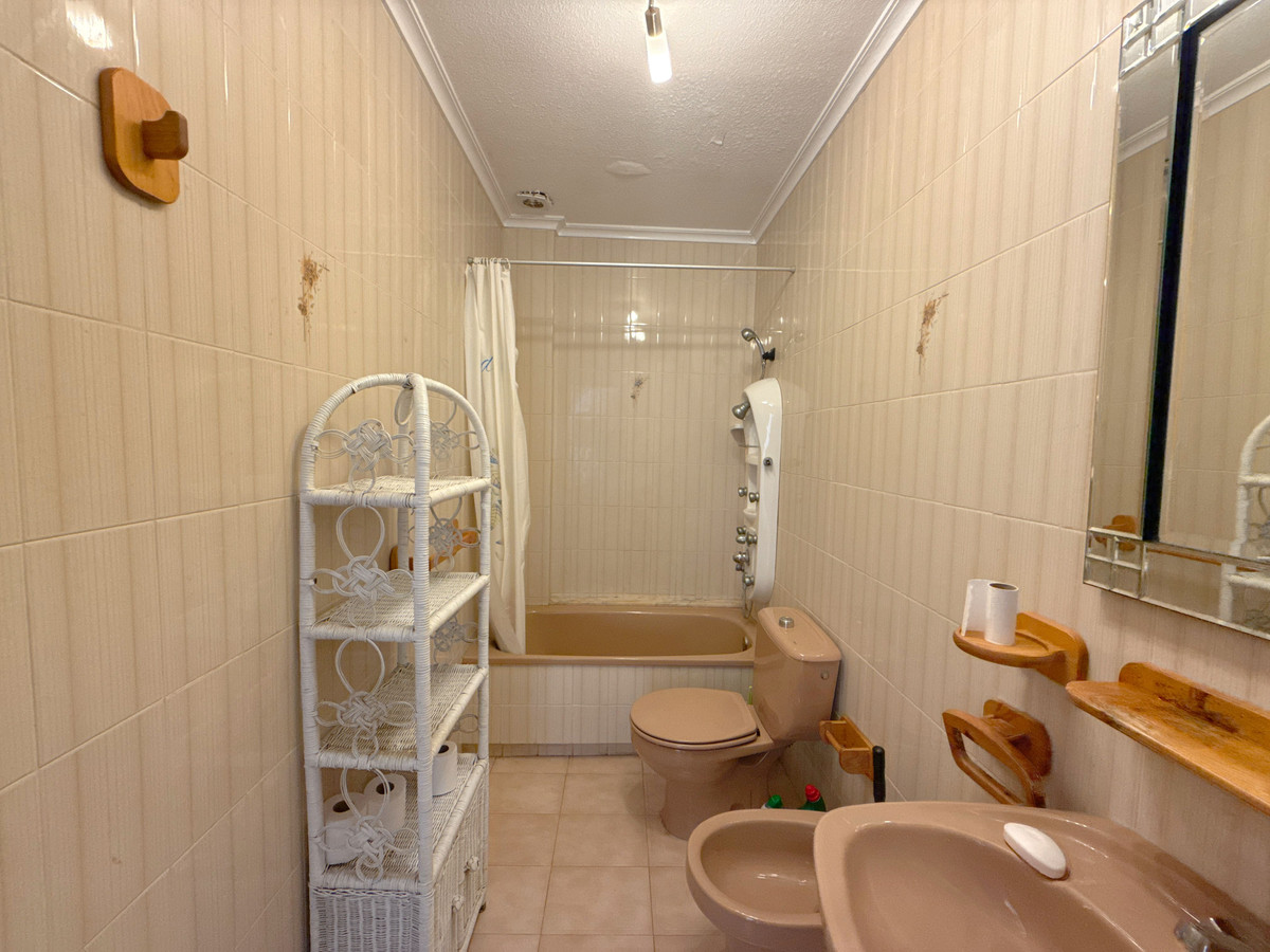 1 Bed Apartment for sale in Punta Prima Costa Blanca, Alicante, Spain