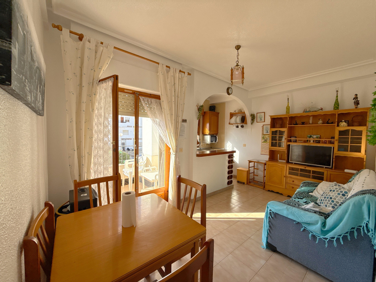 1 Bed Apartment for sale in Punta Prima Costa Blanca, Alicante, Spain