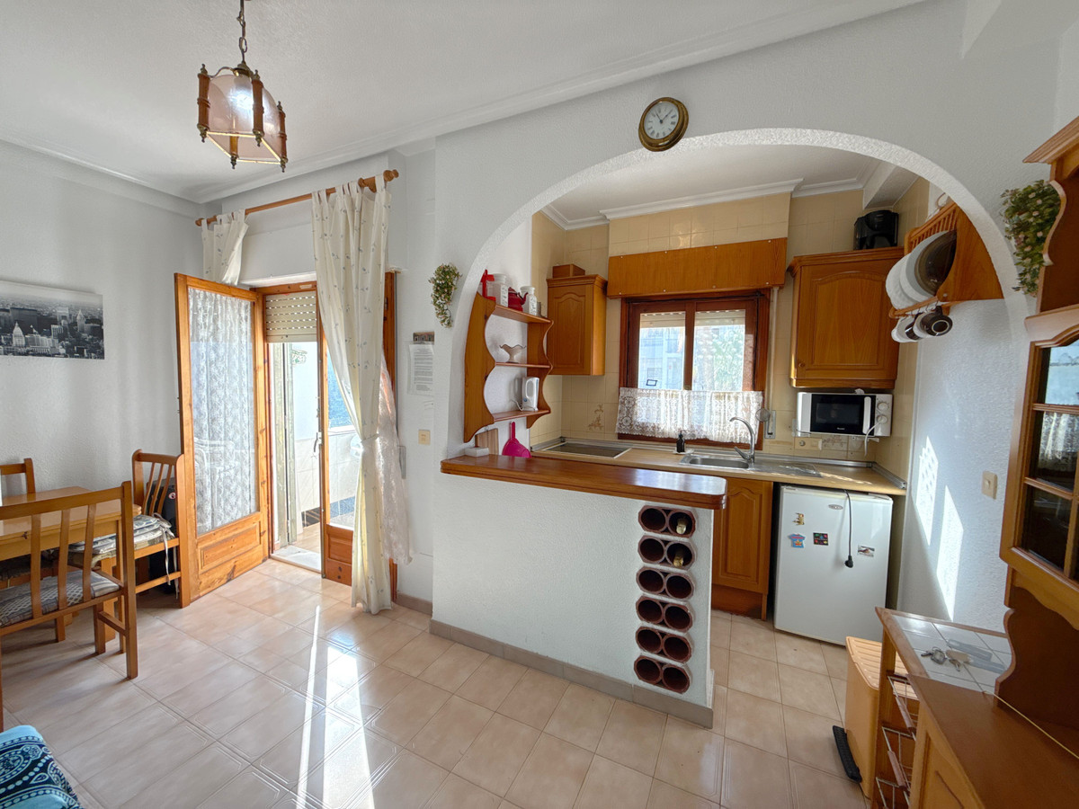 1 Bed Apartment for sale in Punta Prima Costa Blanca, Alicante, Spain