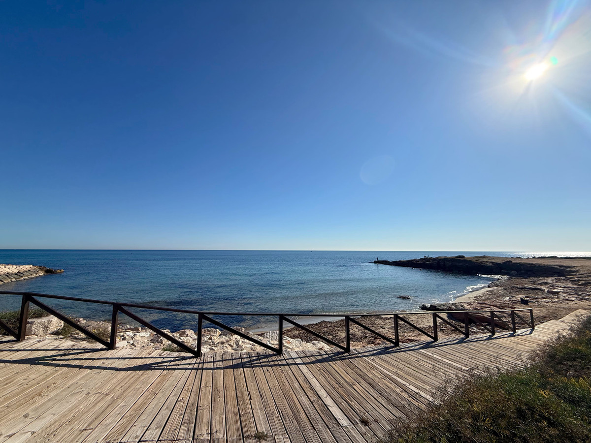 1 Bed Apartment for sale in Punta Prima Costa Blanca, Alicante, Spain