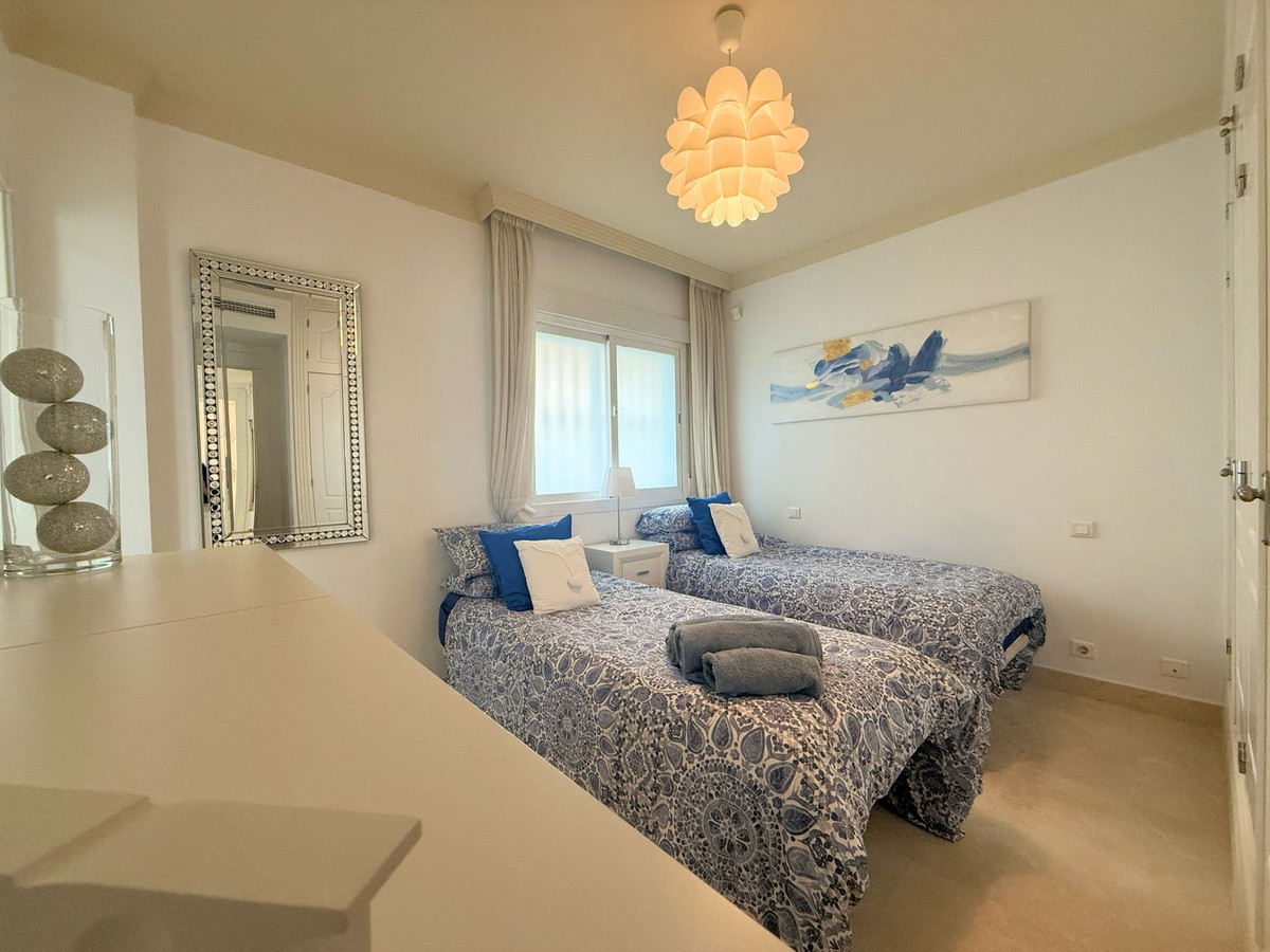 2 Bed Apartment for sale in Estepona Costa Del Sol, Málaga, Spain