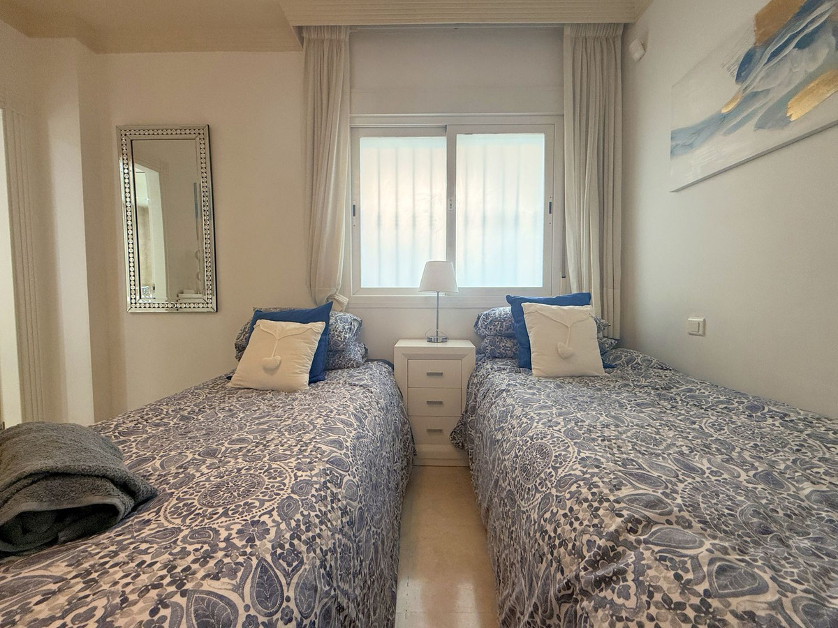 2 Bed Apartment for sale in Estepona Costa Del Sol, Málaga, Spain