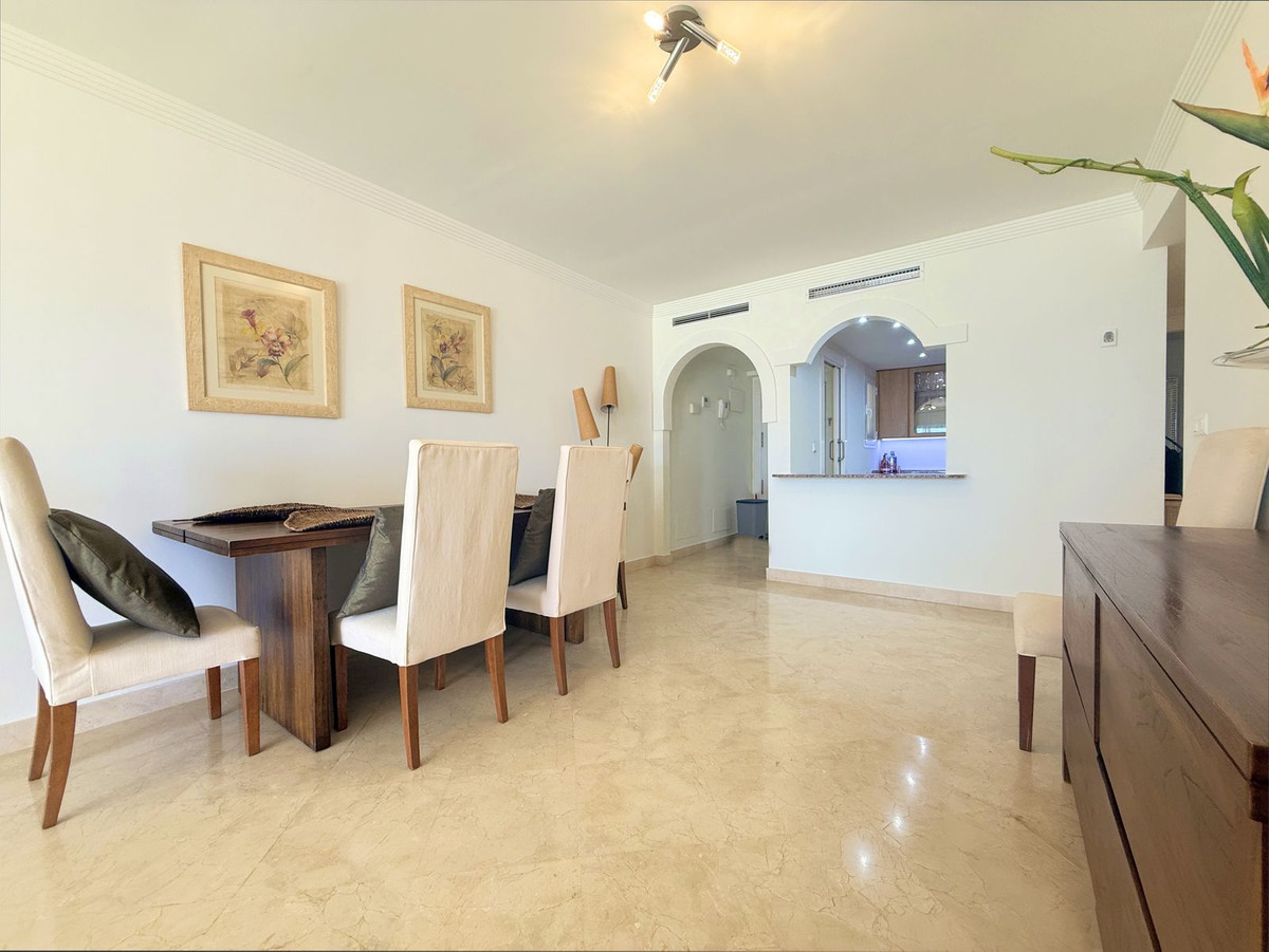 2 Bed Apartment for sale in Estepona Costa Del Sol, Málaga, Spain