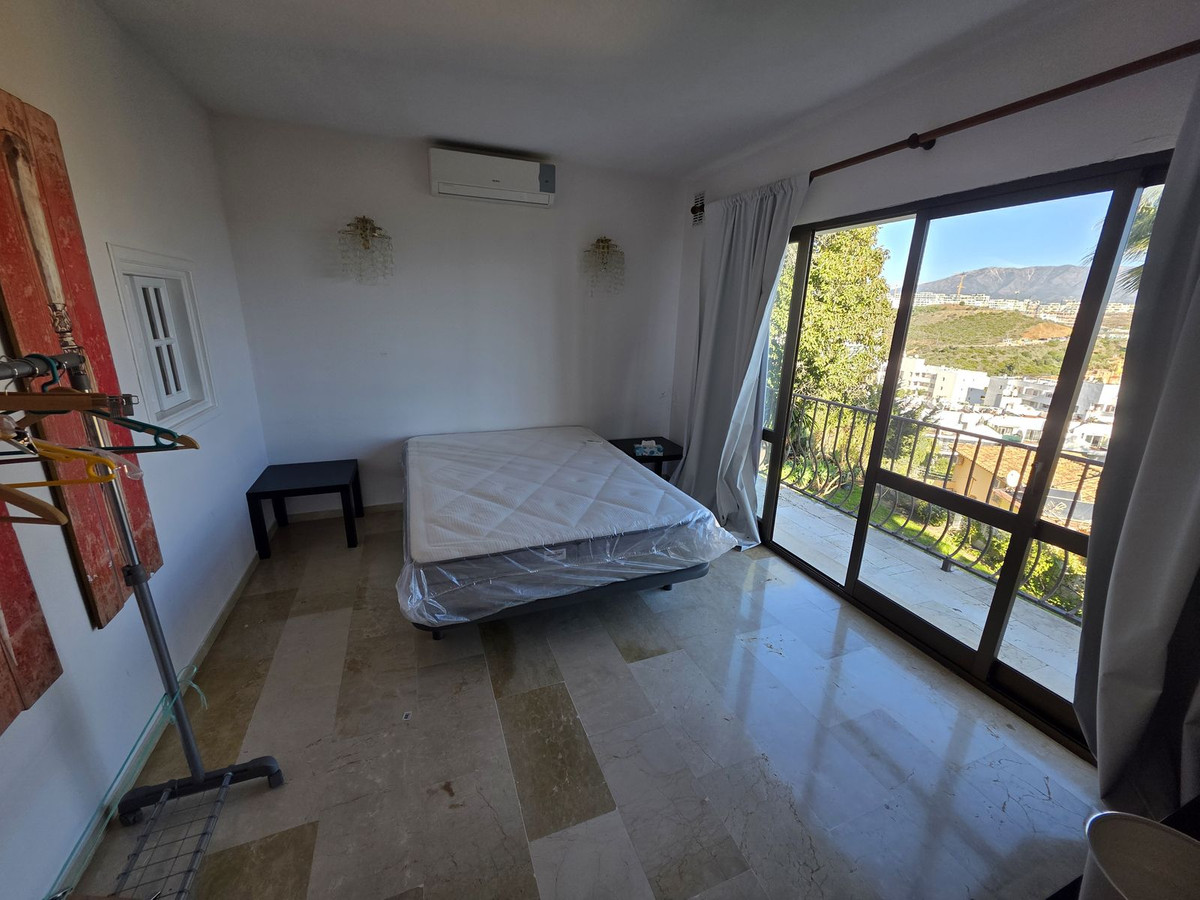 Se vende Villa - Chalet de 5 dormitorios en Costa Del Sol, Málaga, España