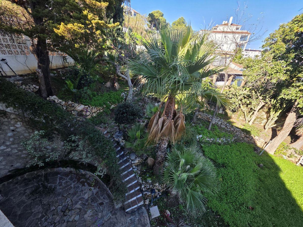 Se vende Villa - Chalet de 5 dormitorios en Costa Del Sol, Málaga, España