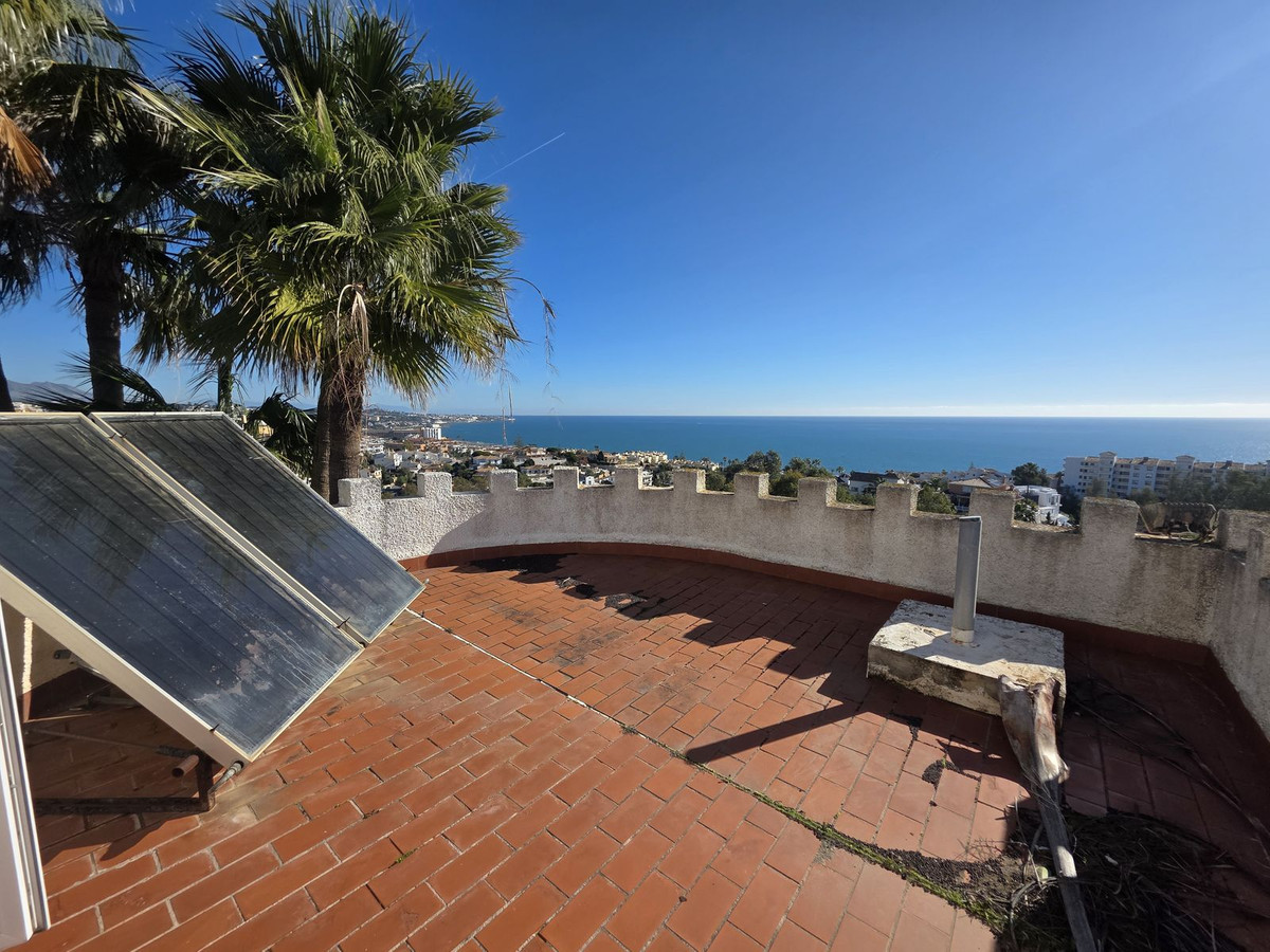Se vende Villa - Chalet de 5 dormitorios en Costa Del Sol, Málaga, España
