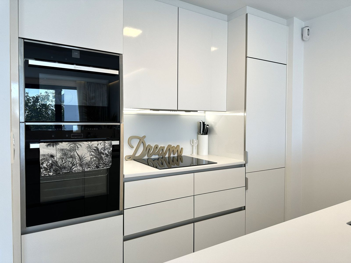 2 Bed Apartment for sale in Cabopino Costa Del Sol, Málaga, Spain