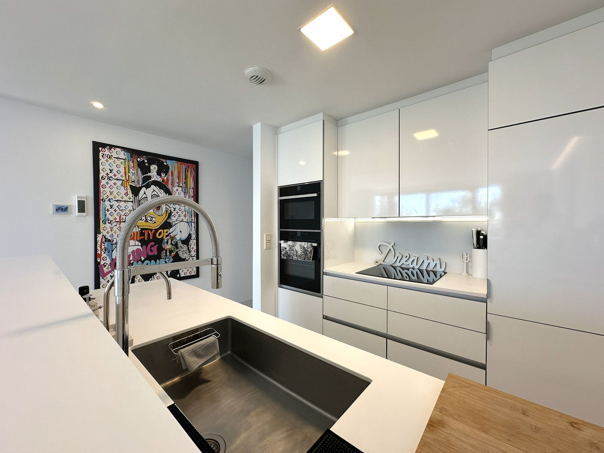 2 Bed Apartment for sale in Cabopino Costa Del Sol, Málaga, Spain