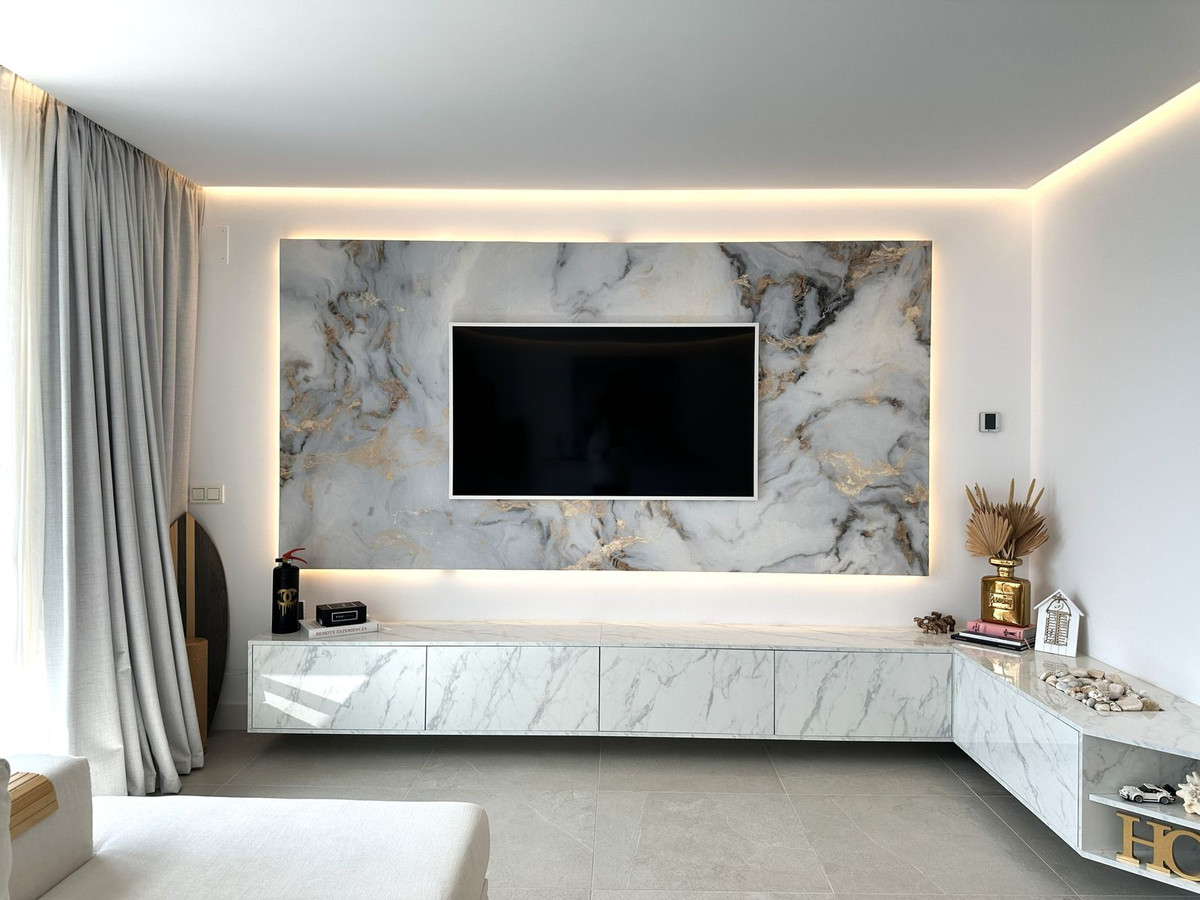 2 Bed Apartment for sale in Cabopino Costa Del Sol, Málaga, Spain