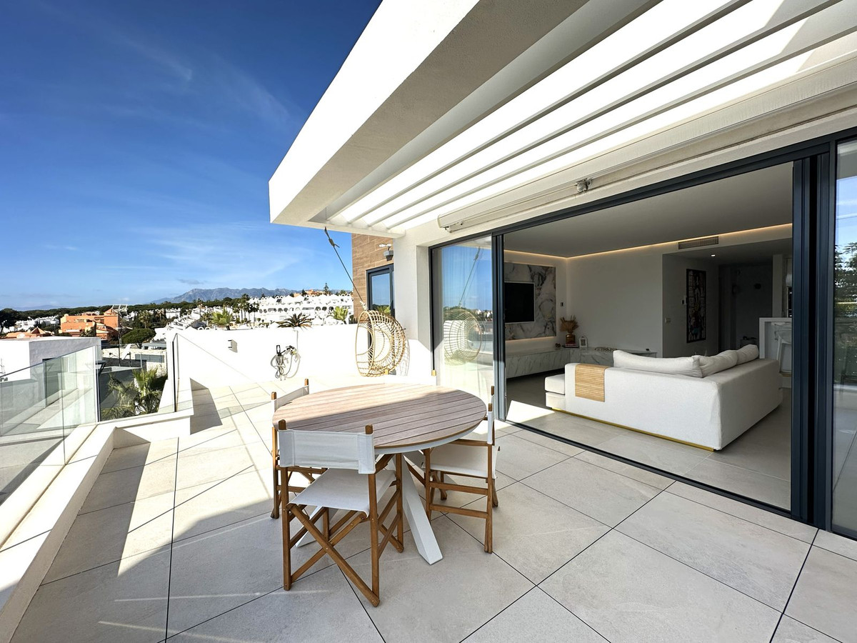 2 Bed Apartment for sale in Cabopino Costa Del Sol, Málaga, Spain