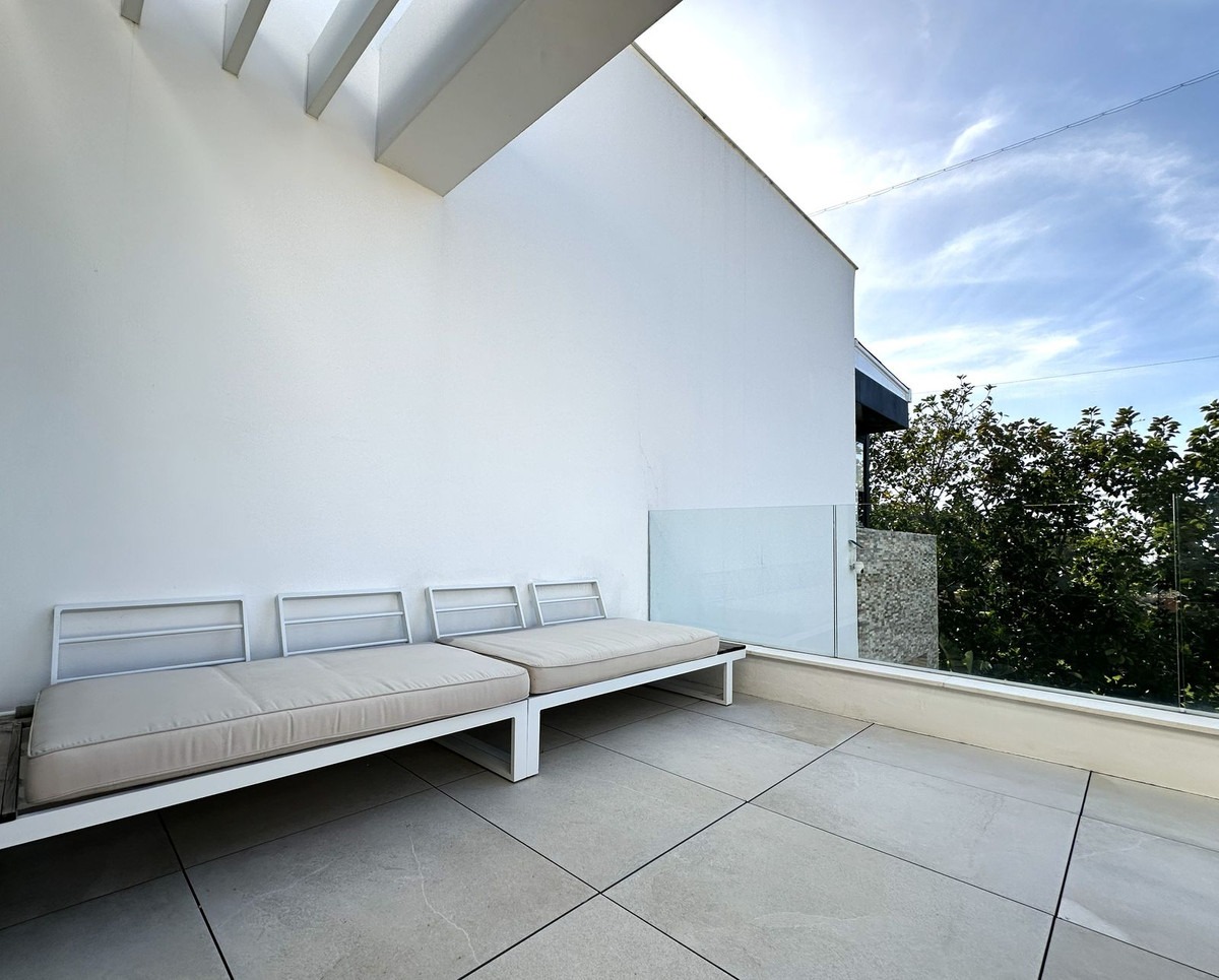 2 Bed Apartment for sale in Cabopino Costa Del Sol, Málaga, Spain
