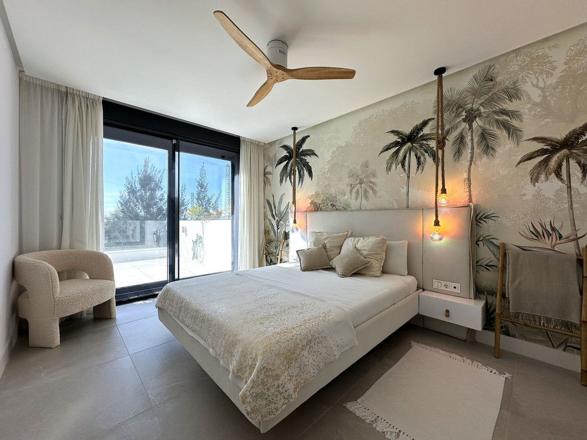 2 Bed Apartment for sale in Cabopino Costa Del Sol, Málaga, Spain