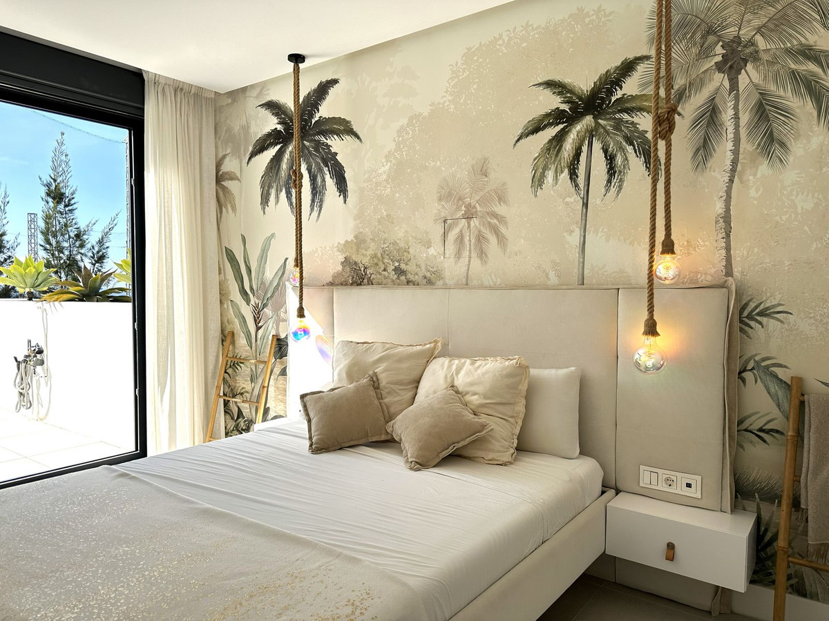 2 Bed Apartment for sale in Cabopino Costa Del Sol, Málaga, Spain