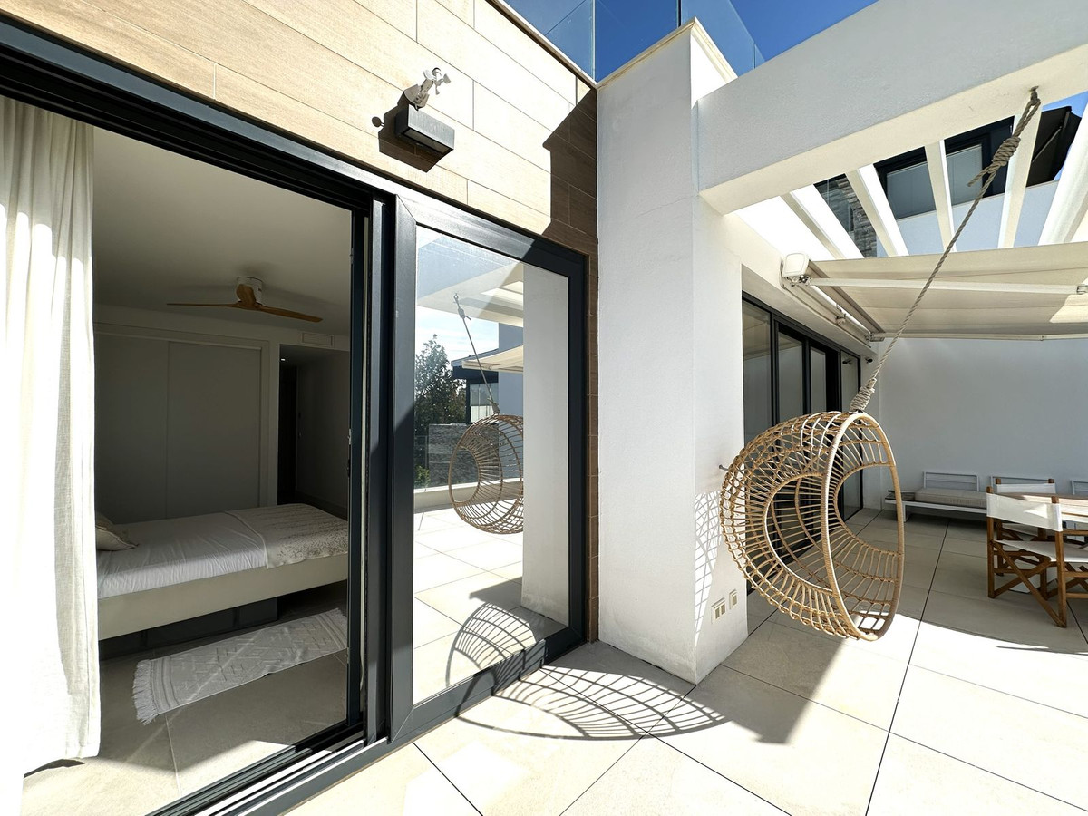 2 Bed Apartment for sale in Cabopino Costa Del Sol, Málaga, Spain