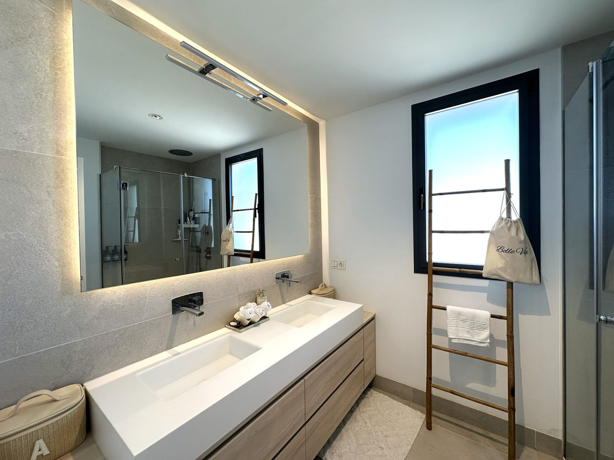 2 Bed Apartment for sale in Cabopino Costa Del Sol, Málaga, Spain