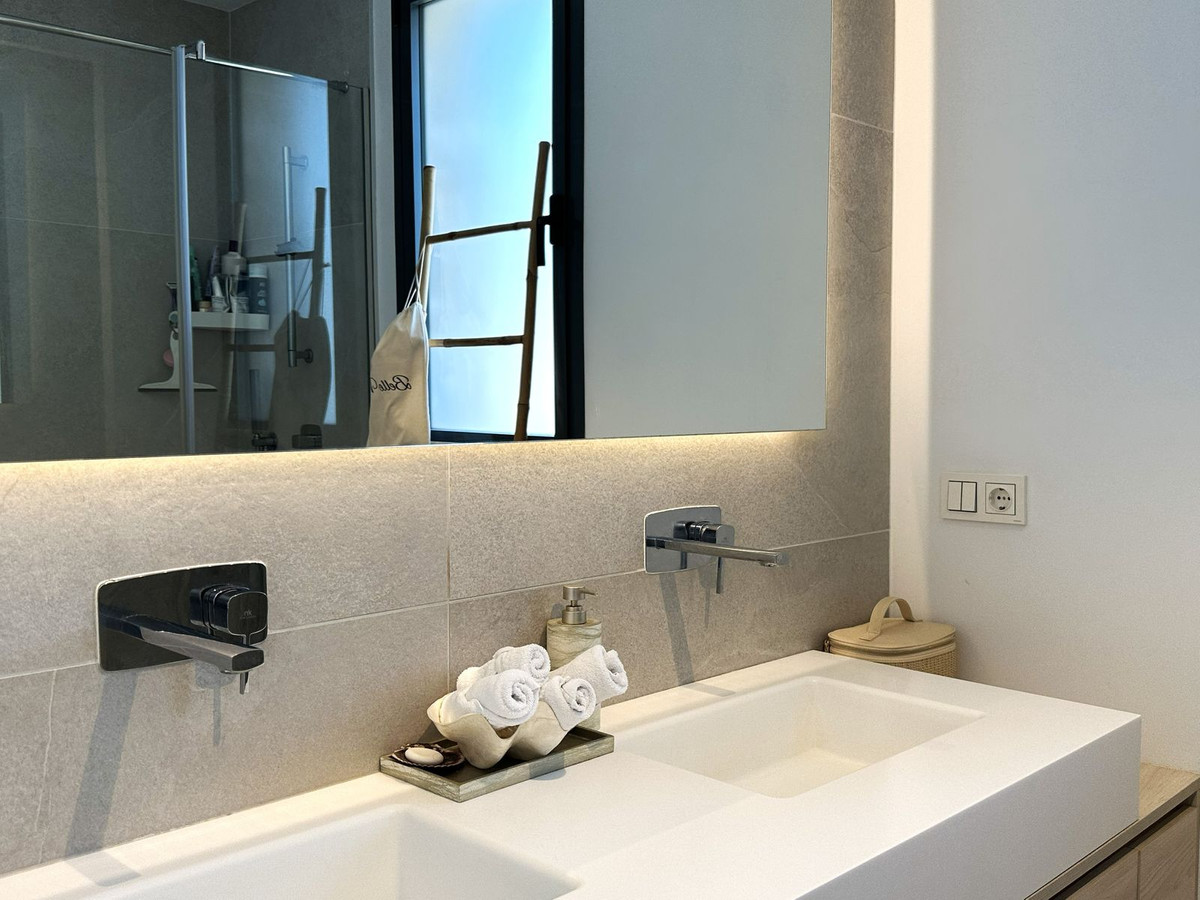 2 Bed Apartment for sale in Cabopino Costa Del Sol, Málaga, Spain