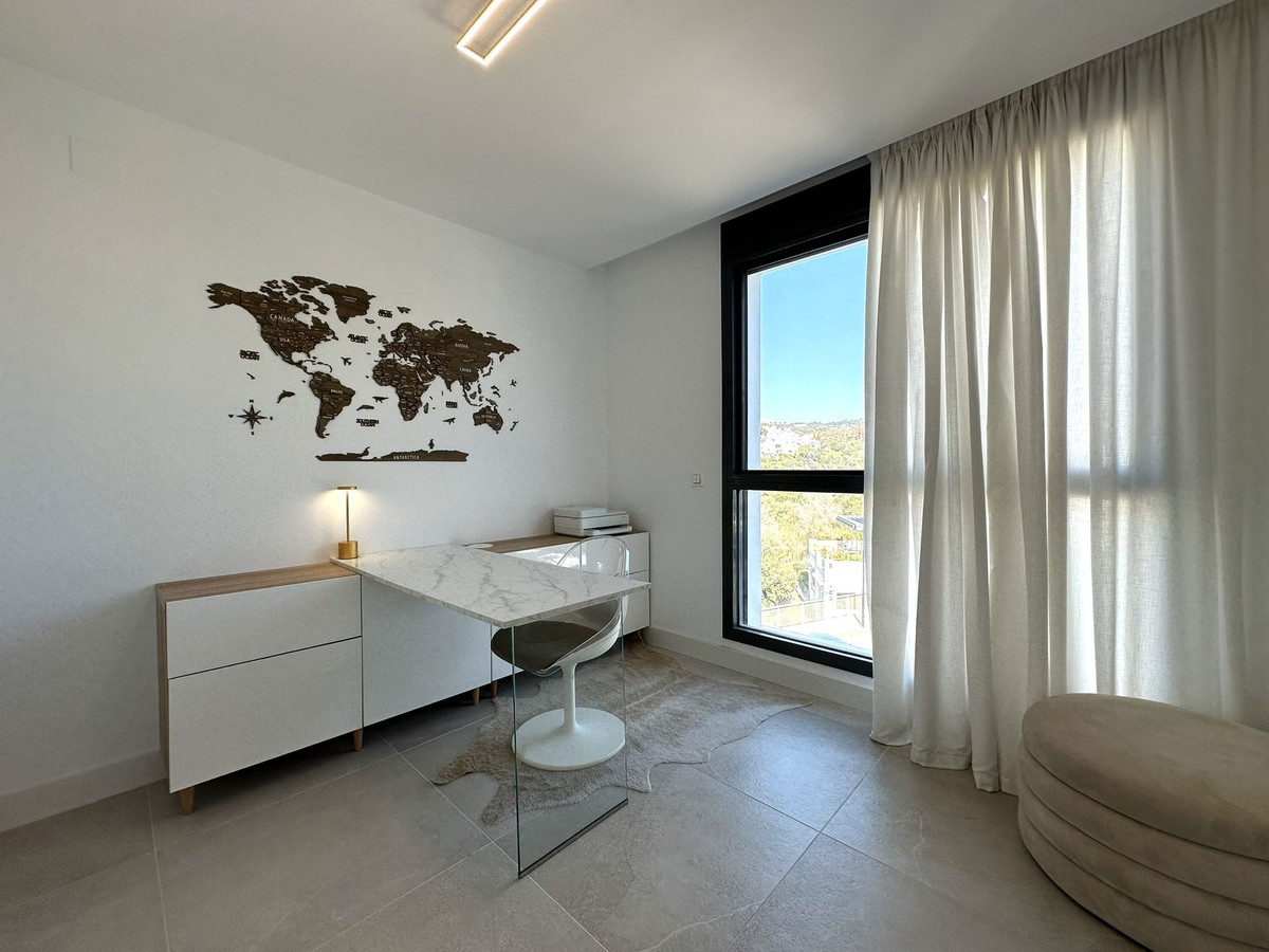 2 Bed Apartment for sale in Cabopino Costa Del Sol, Málaga, Spain