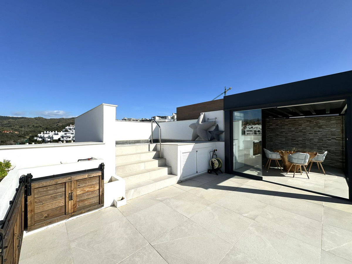 2 Bed Apartment for sale in Cabopino Costa Del Sol, Málaga, Spain
