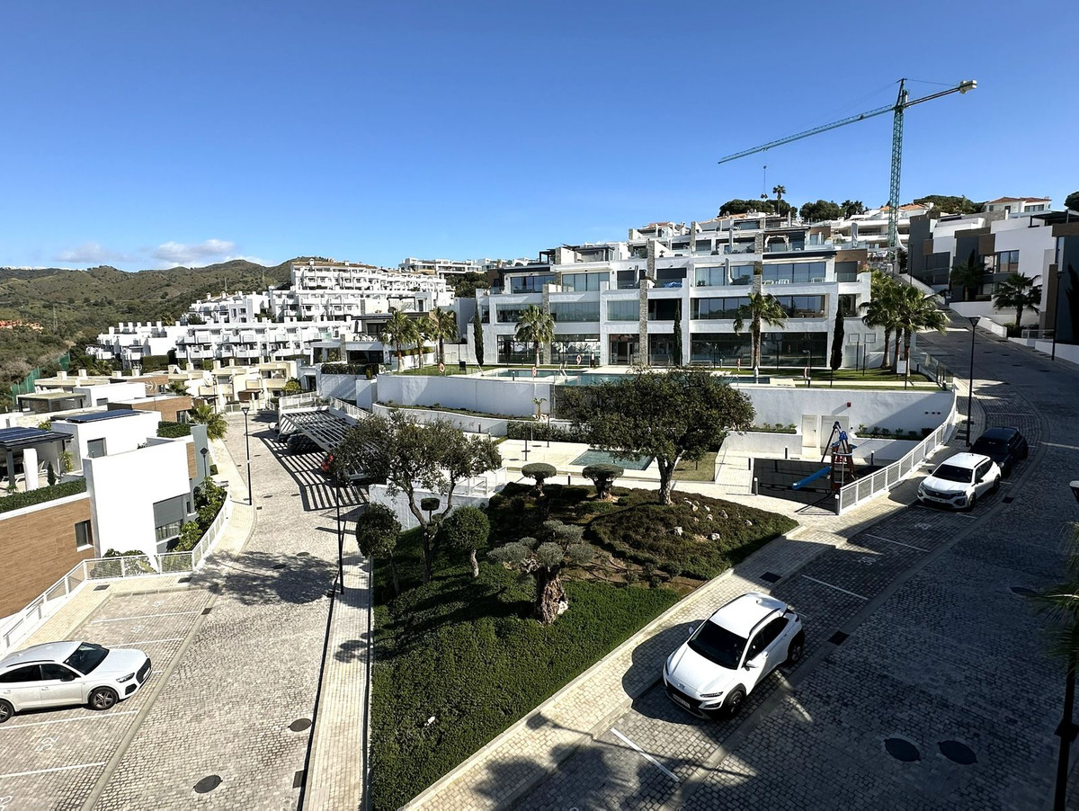 2 Bed Apartment for sale in Cabopino Costa Del Sol, Málaga, Spain