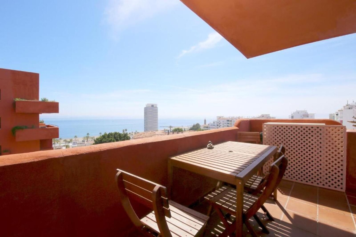 2 Bed Apartment for sale in Estepona Costa Del Sol, Málaga, Spain