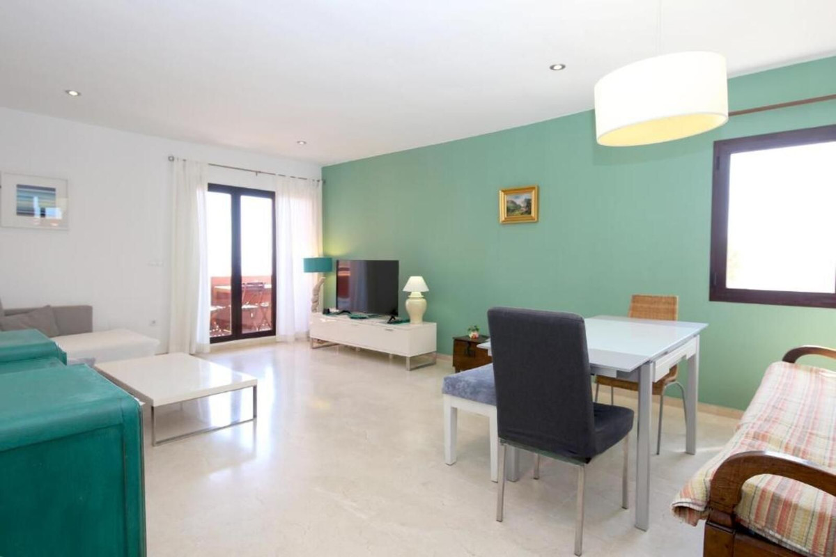 2 Bed Apartment for sale in Estepona Costa Del Sol, Málaga, Spain