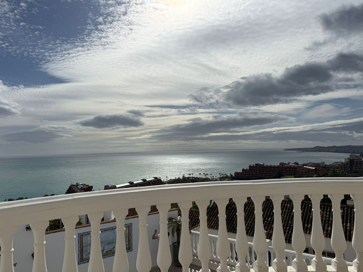 4 Bed Townhouse for sale in La Capellania Costa Del Sol, Málaga, Spain