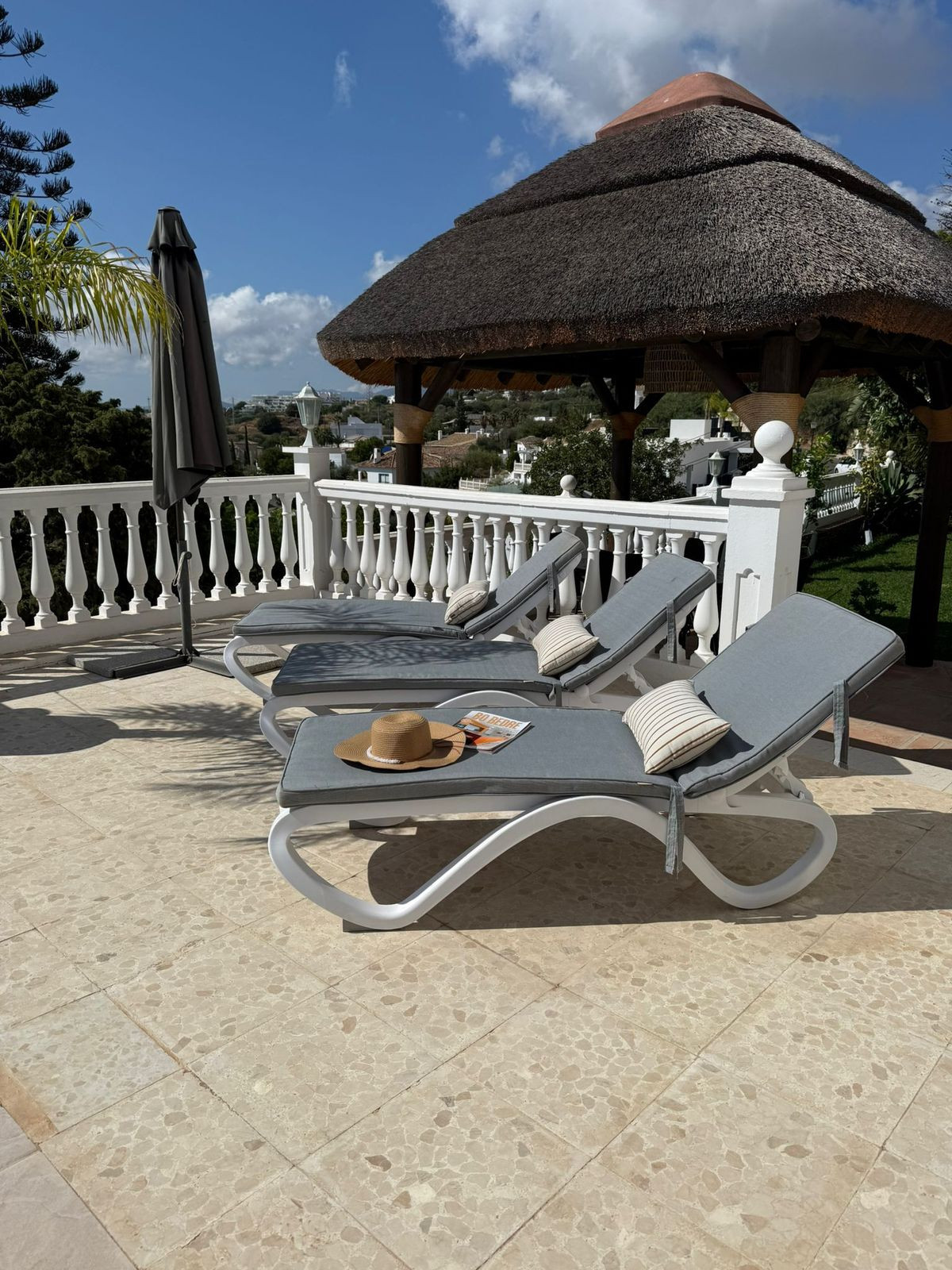 4 Bed Townhouse for sale in La Capellania Costa Del Sol, Málaga, Spain