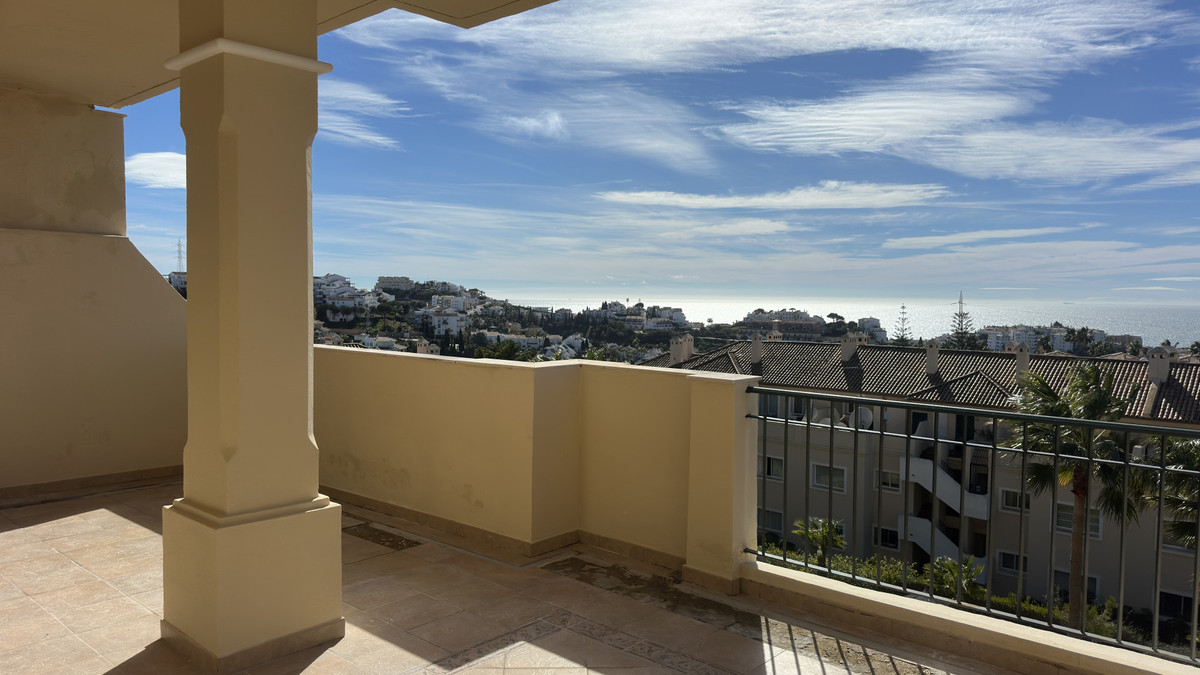 2 Bed Apartment for sale in Mijas Costa Costa Del Sol, Málaga, Spain