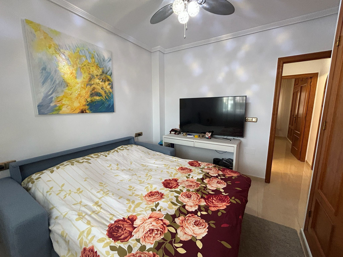 Se vende Apartamento Planta Media de 2 dormitorios en Costa Blanca, Alicante, España