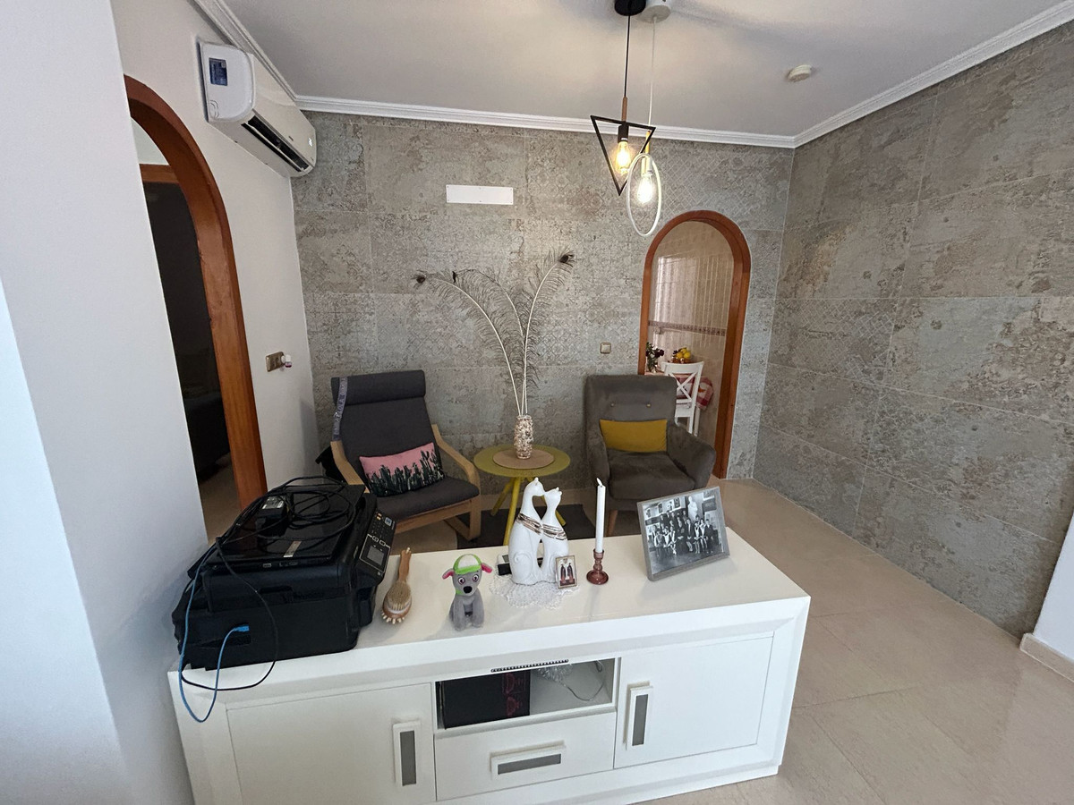 Se vende Apartamento Planta Media de 2 dormitorios en Costa Blanca, Alicante, España