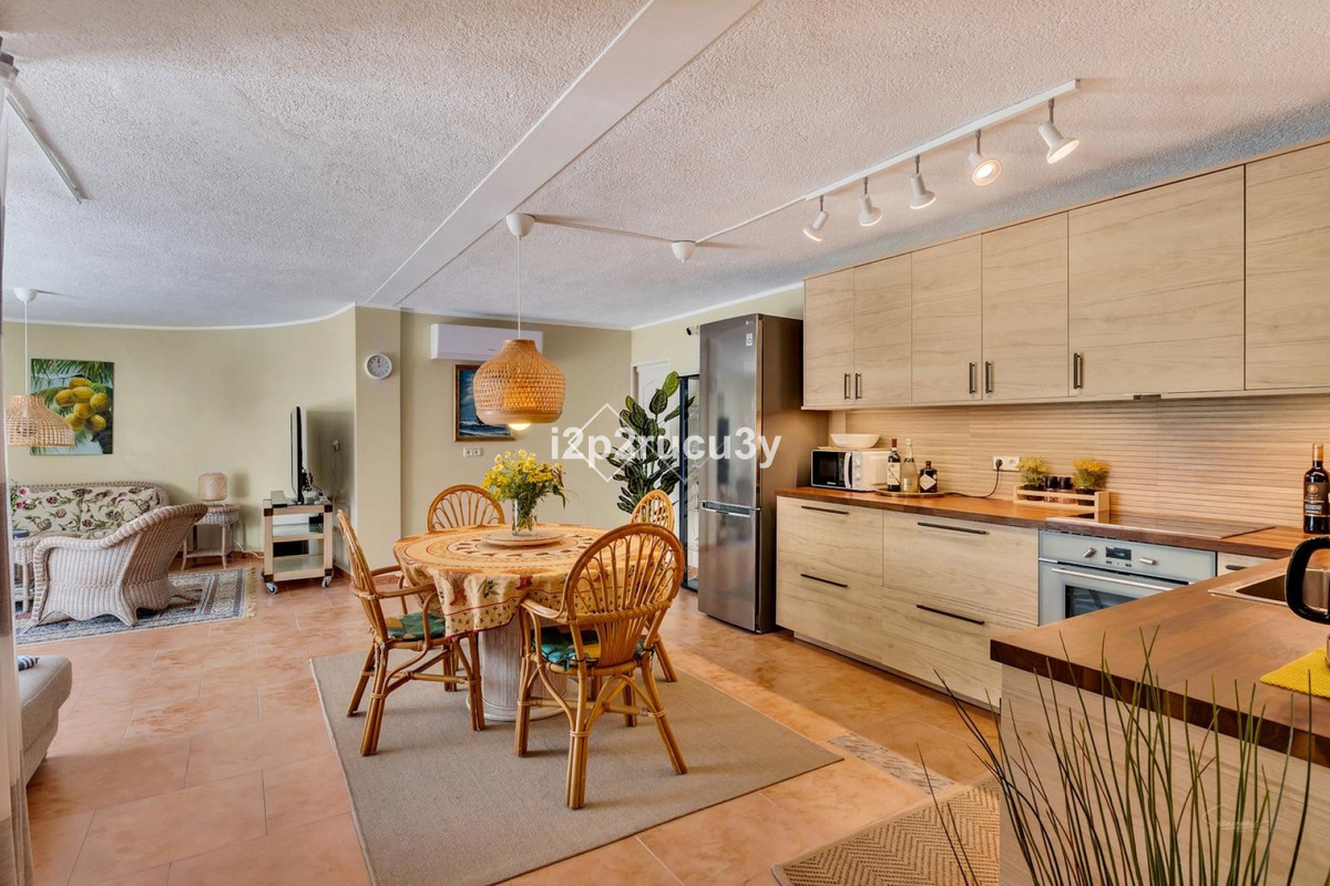 4 Bed Townhouse for sale in Moraira Costa Blanca, Alicante, Spain