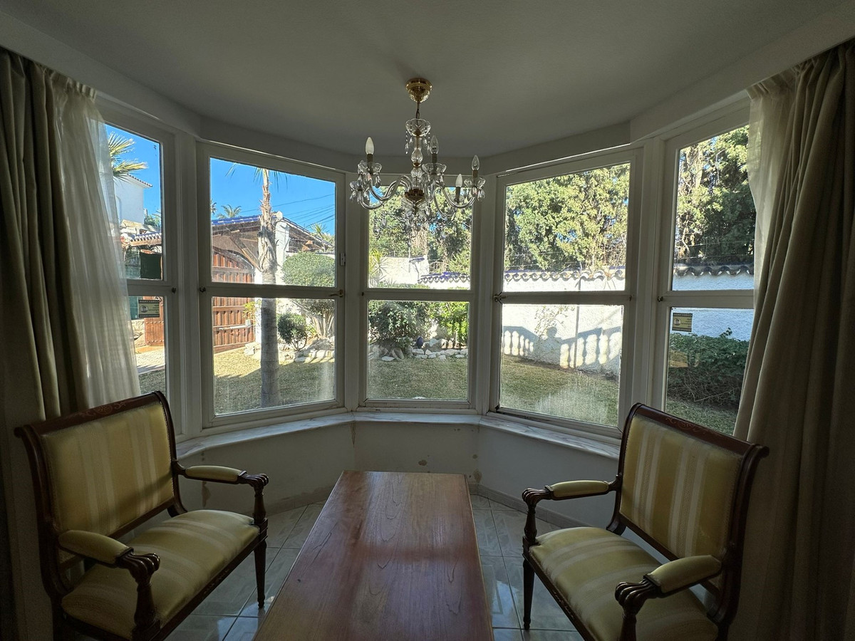 5 Bed Townhouse for sale in Marbesa Costa Del Sol, Málaga, Spain