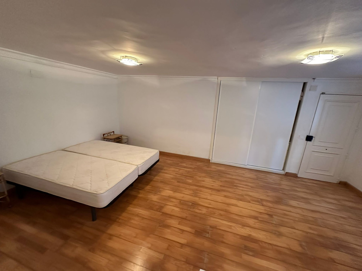 5 Bed Townhouse for sale in Marbesa Costa Del Sol, Málaga, Spain