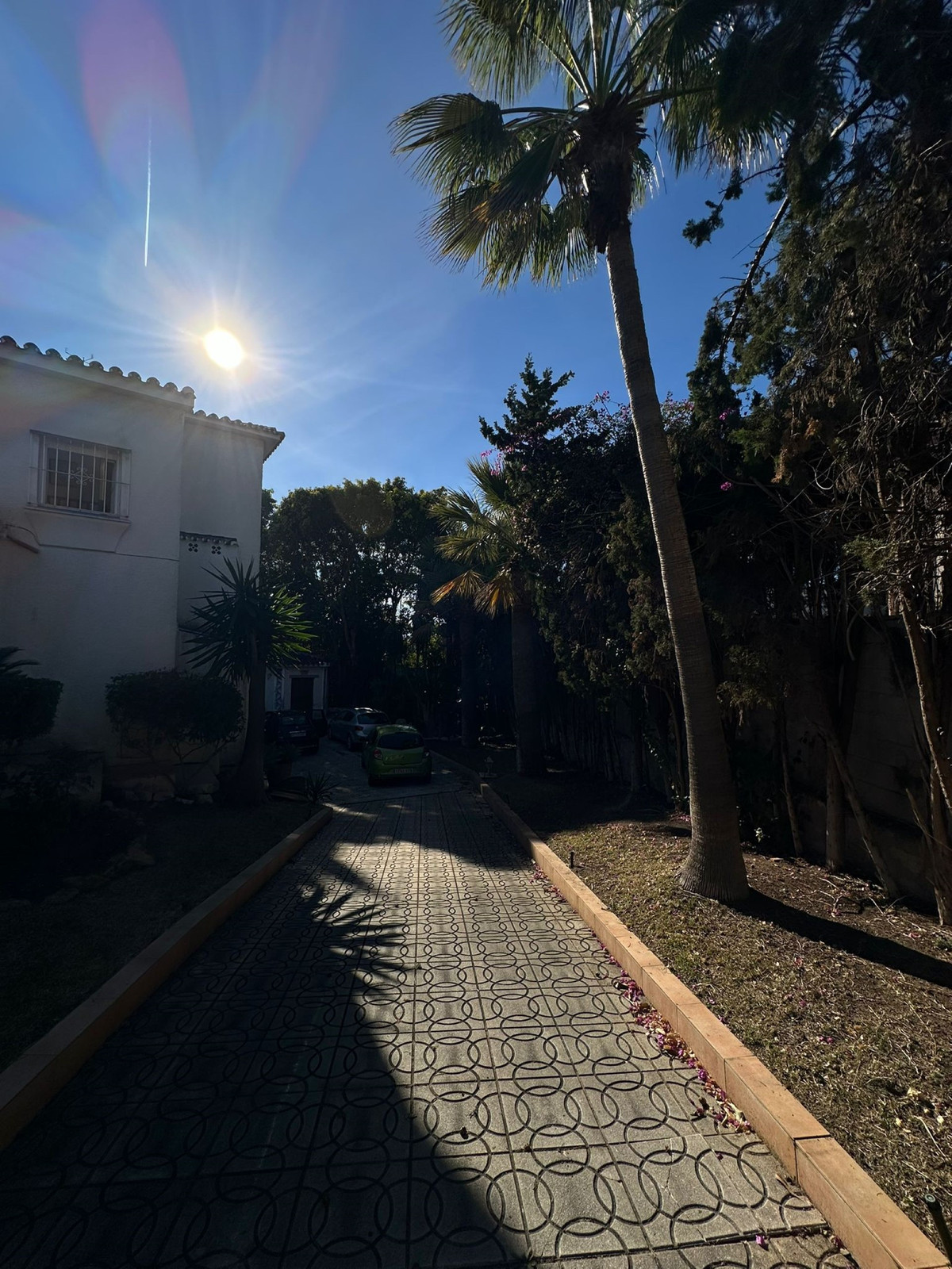 5 Bed Townhouse for sale in Marbesa Costa Del Sol, Málaga, Spain