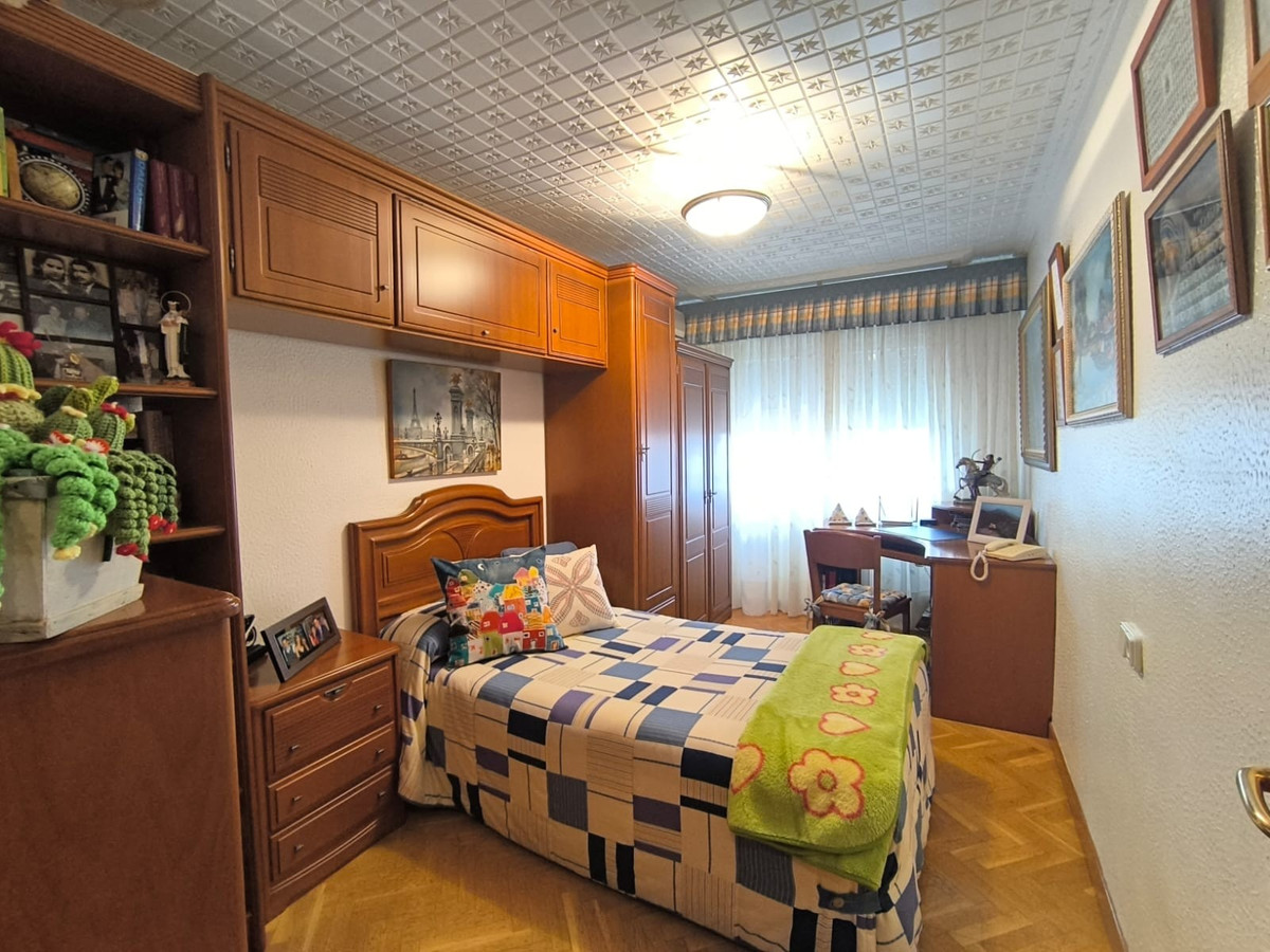 4 Bed Townhouse for sale in Sax Costa Blanca, Alicante, Spain