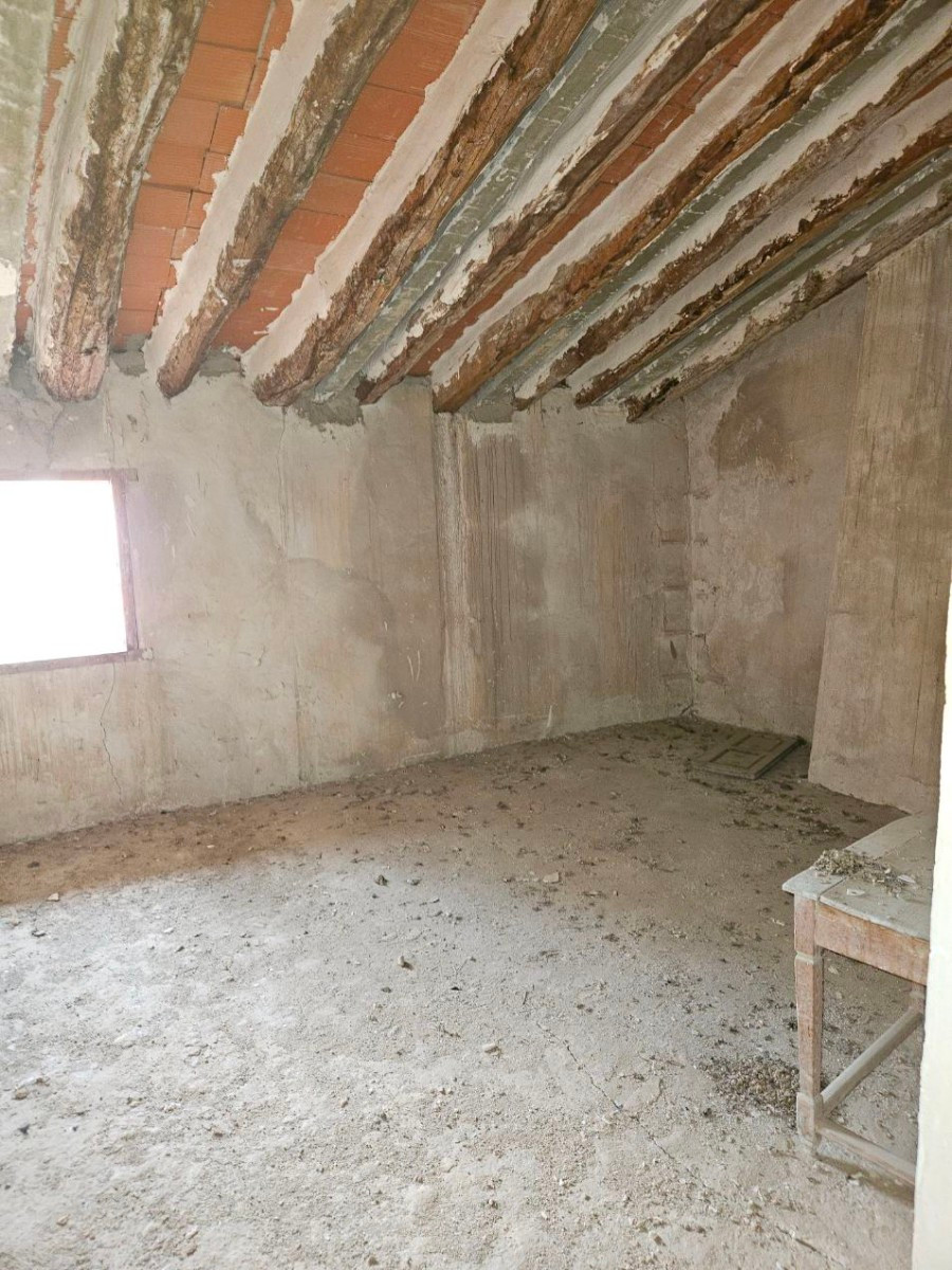 12 Bed Townhouse for sale in Monóvar Costa Blanca, Alicante, Spain