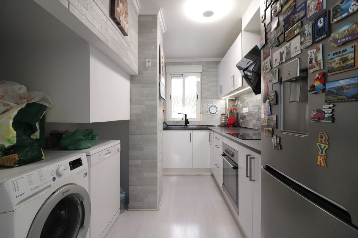 Se vende Villa - Chalet de 3 dormitorios en Costa Blanca, Alicante, España