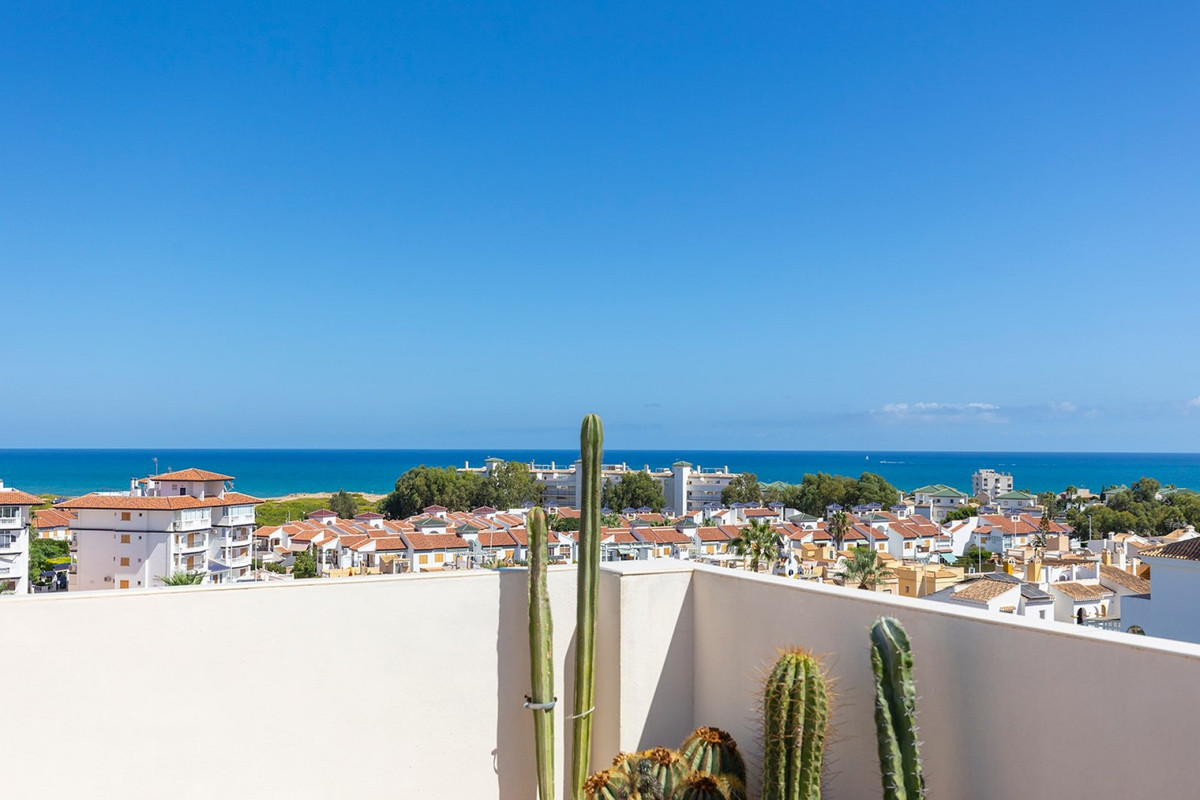Se vende Apartamento en Planta Última de 1 dormitorios en Costa Blanca, Alicante, España