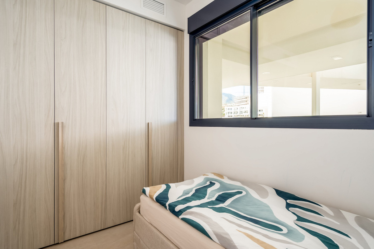 2 Bed Apartment for sale in Fuengirola Costa Del Sol, Málaga, Spain