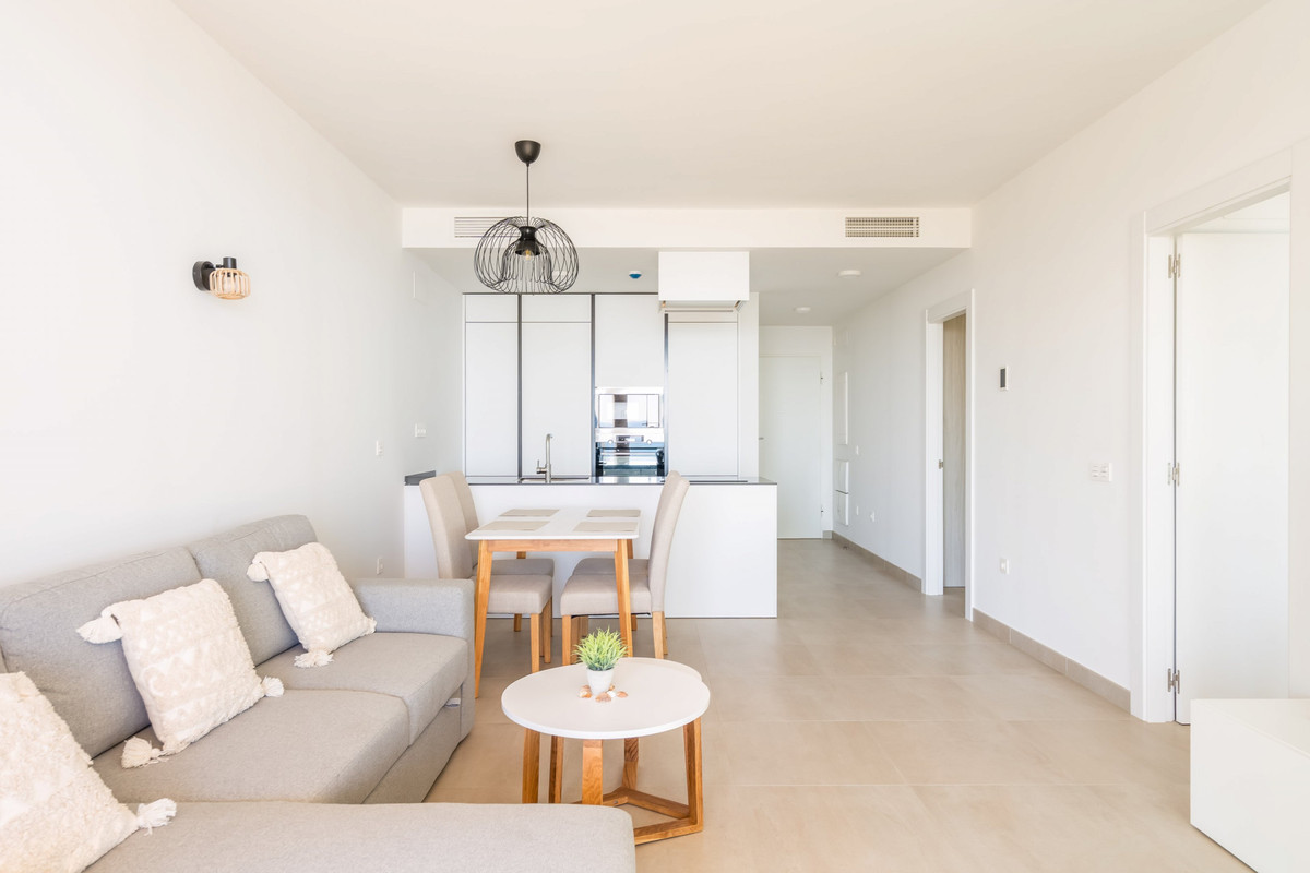 2 Bed Apartment for sale in Fuengirola Costa Del Sol, Málaga, Spain