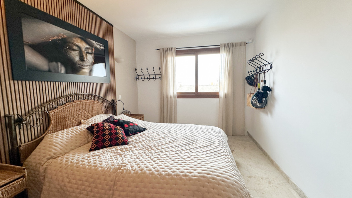 2 Bed Apartment for sale in Punta Prima Costa Blanca, Alicante, Spain