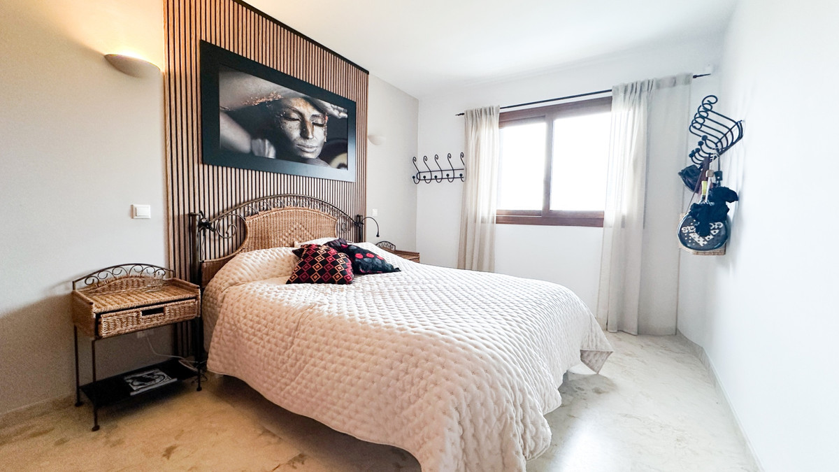 2 Bed Apartment for sale in Punta Prima Costa Blanca, Alicante, Spain