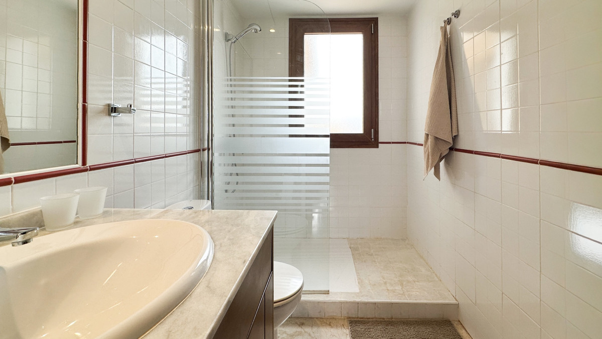 2 Bed Apartment for sale in Punta Prima Costa Blanca, Alicante, Spain