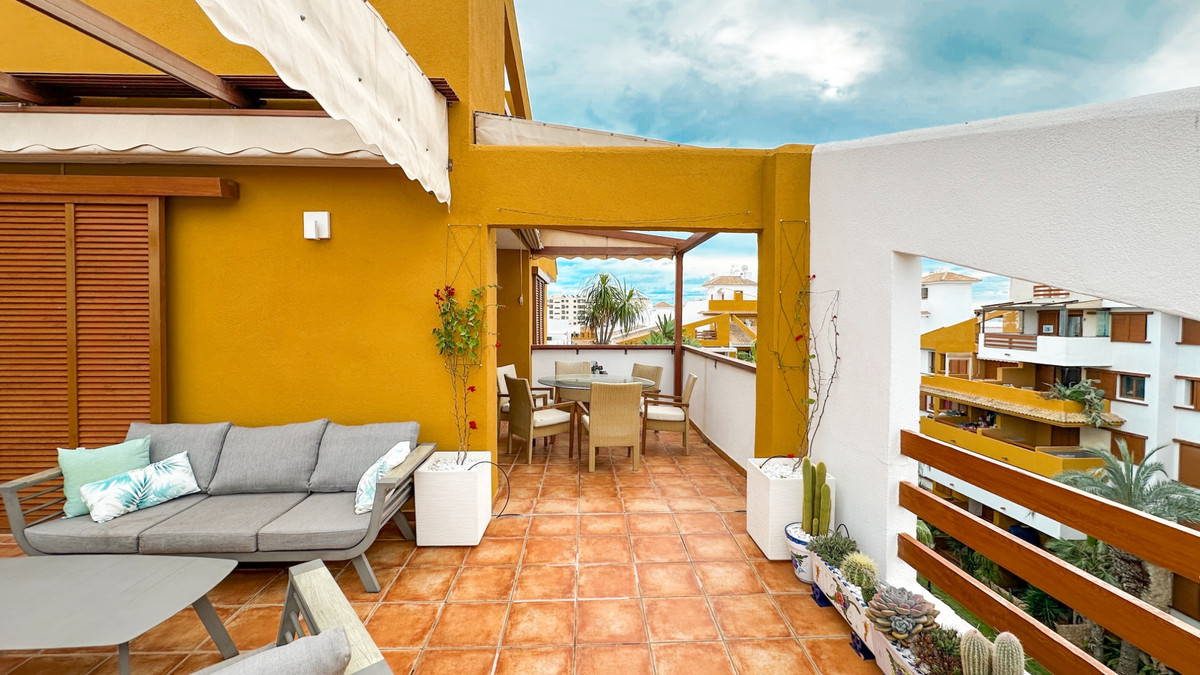 2 Bed Apartment for sale in Punta Prima Costa Blanca, Alicante, Spain