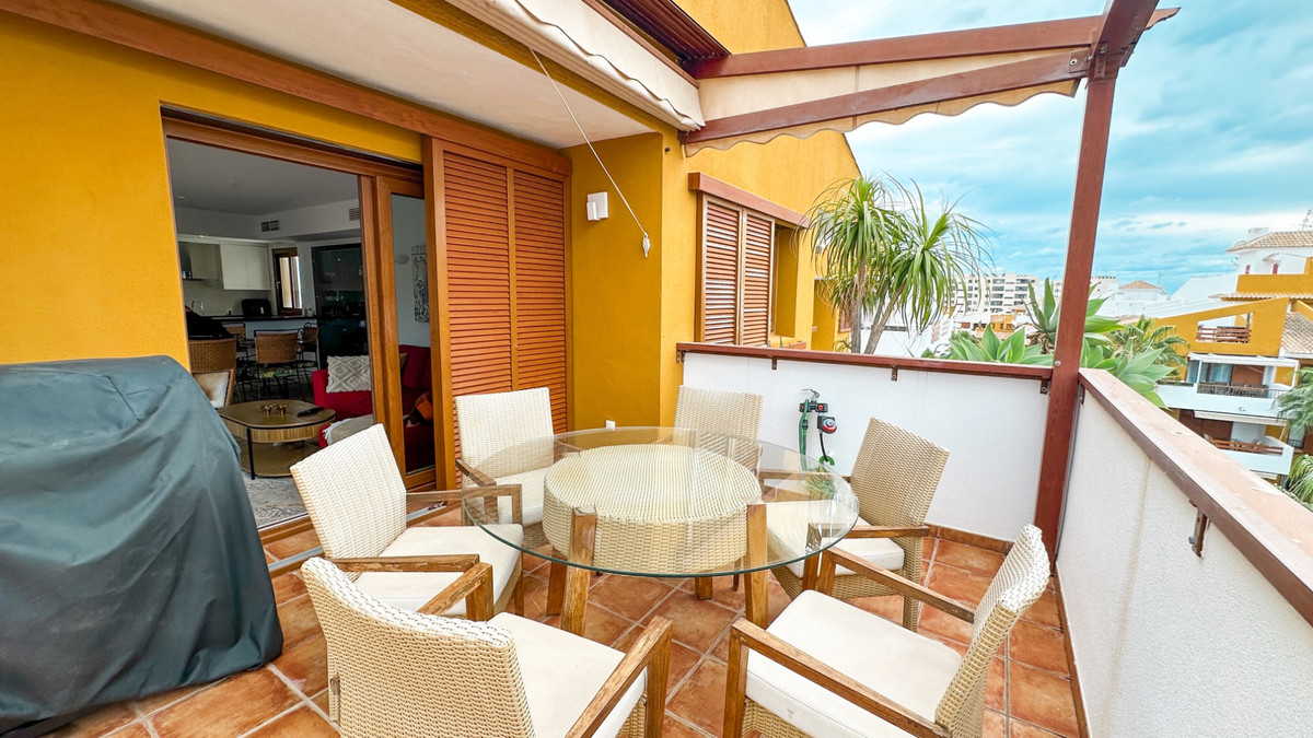 2 Bed Apartment for sale in Punta Prima Costa Blanca, Alicante, Spain