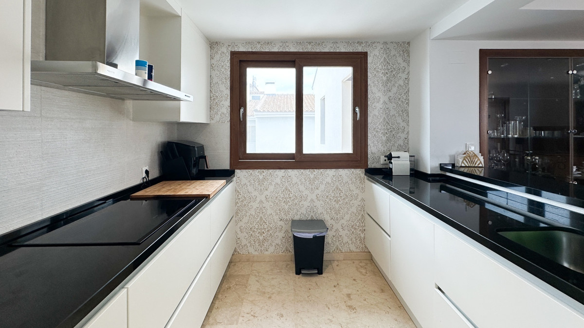 2 Bed Apartment for sale in Punta Prima Costa Blanca, Alicante, Spain