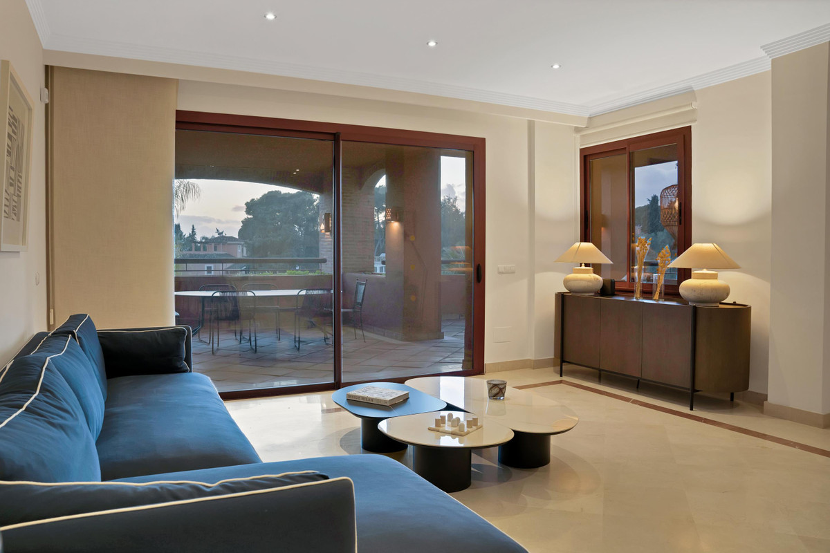 Se vende Apartamento Planta Media de 3 dormitorios en Costa Del Sol, Málaga, España