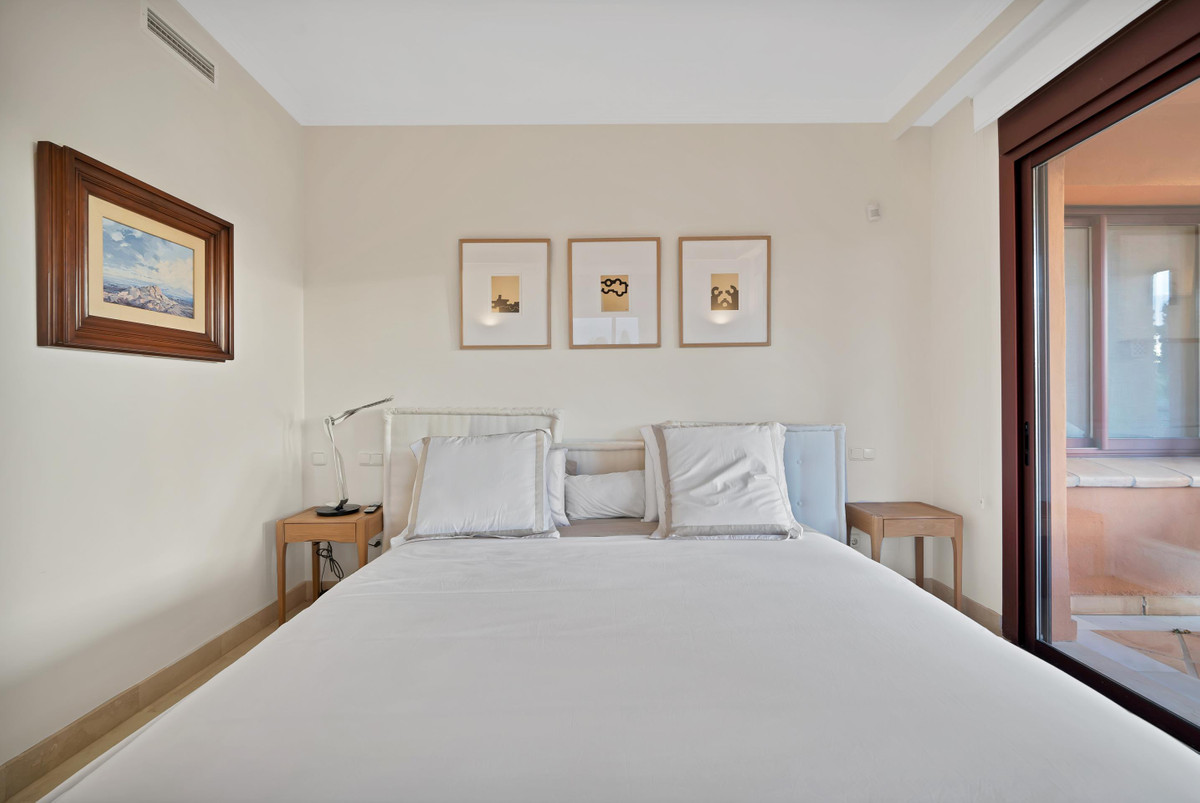 Se vende Apartamento Planta Media de 3 dormitorios en Costa Del Sol, Málaga, España