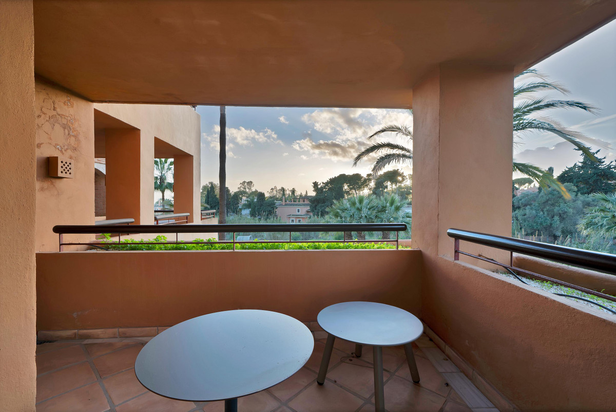 Se vende Apartamento Planta Media de 3 dormitorios en Costa Del Sol, Málaga, España
